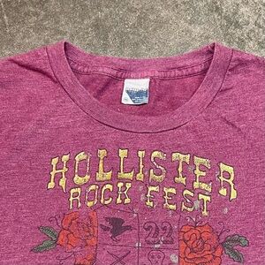 Vintage Y2K Hollister Rock Fest 1982 Baby Tee Graphic XXS